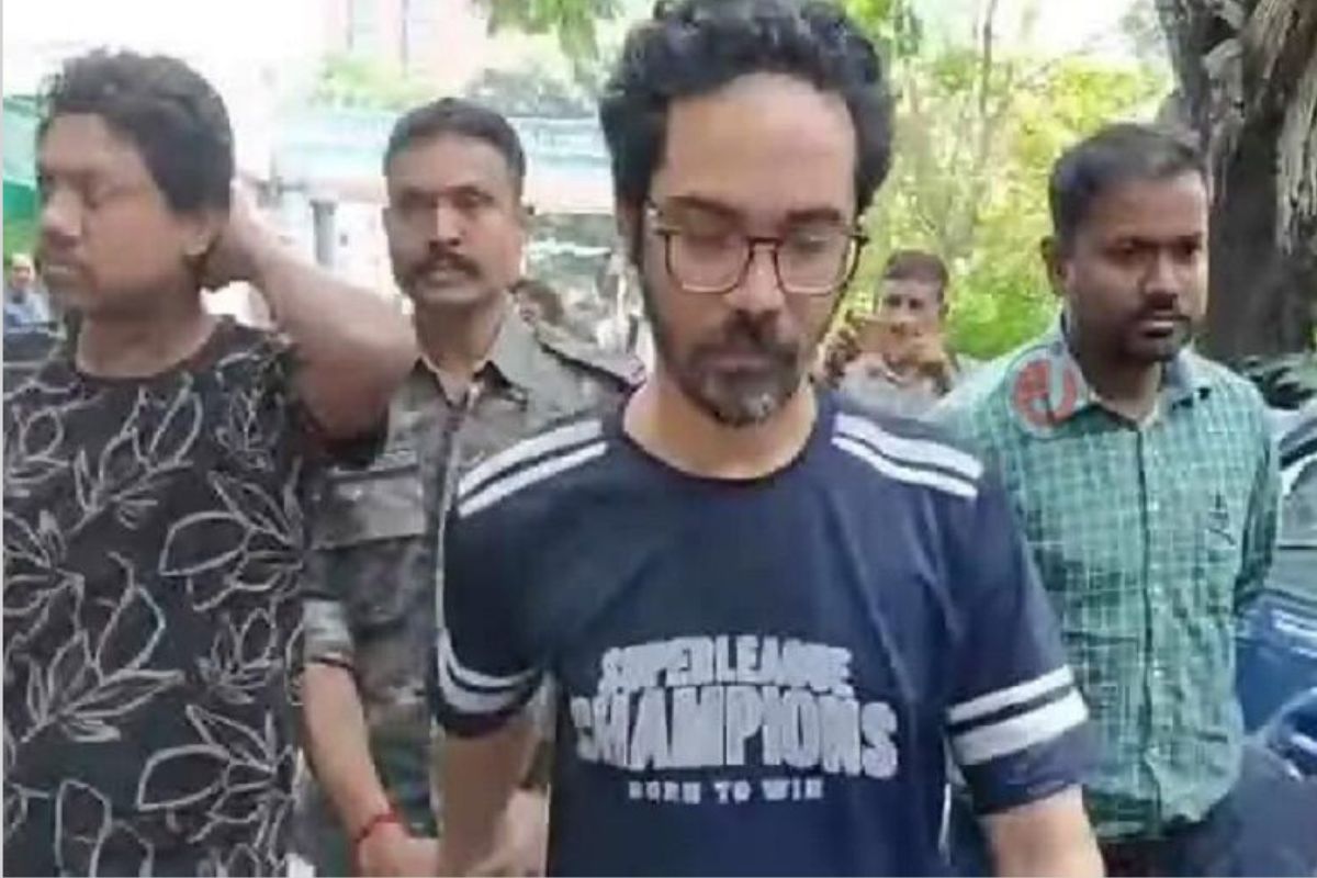 হাদি হ’ত্যার প্রধান দুই আসামি পশ্চিমবঙ্গের আদালতে