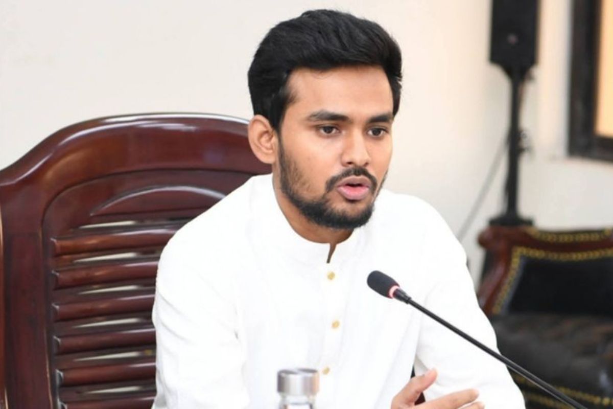 দমন-পীড়ন দিয়ে স্বাধীনতার আকাঙ্ক্ষা থামানো যায় না: আসিফ