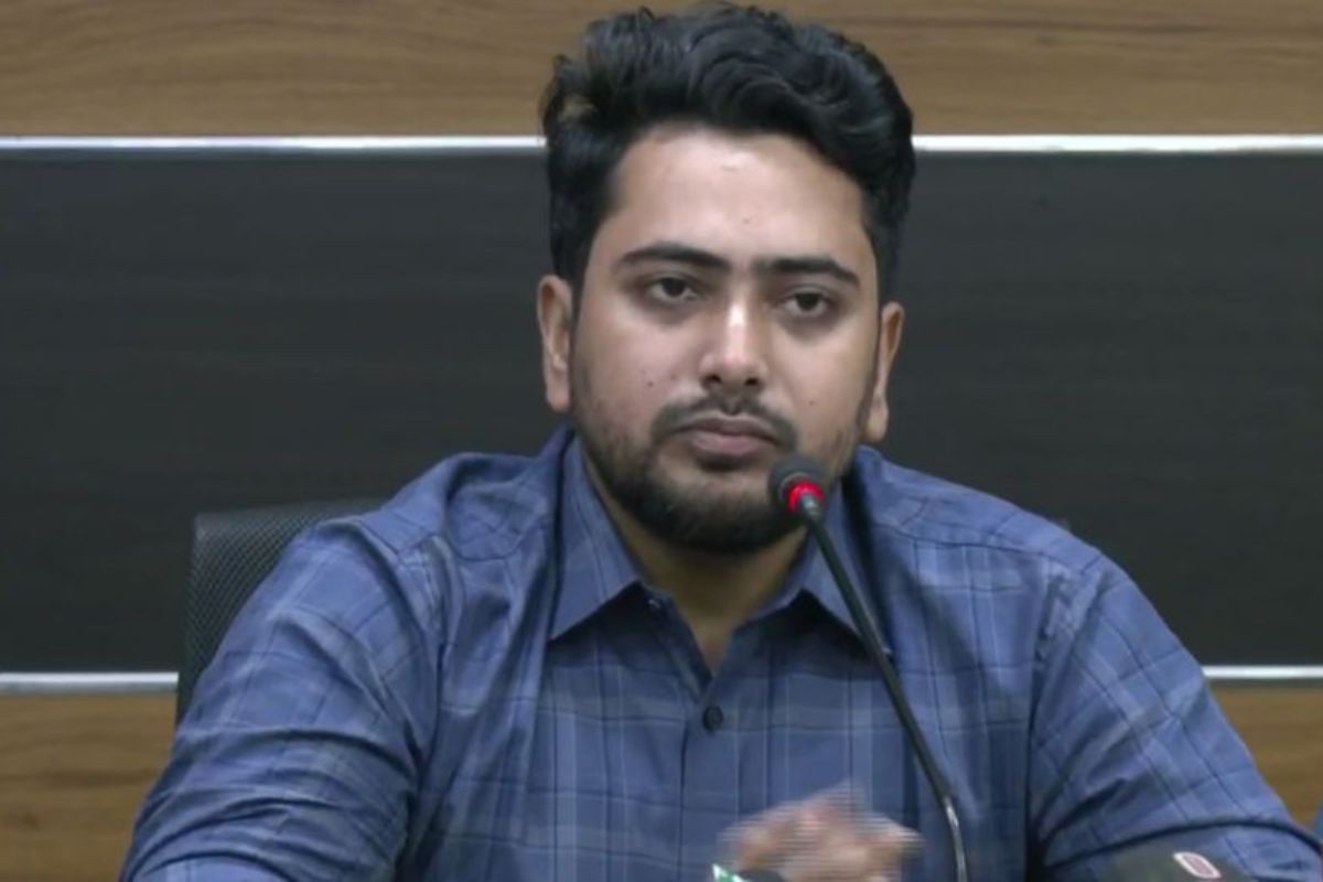 ২৫ মার্চের গণহ'ত্যা মানবতা বিরোধী রাষ্ট্রীয় সহিংসতা: নাহিদ