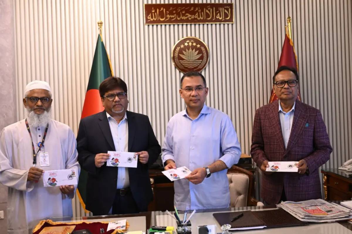 স্বাধীনতা দিবস উপলক্ষে স্মারক ডাকটিকিট উন্মোচন প্রধানমন্ত্রীর
