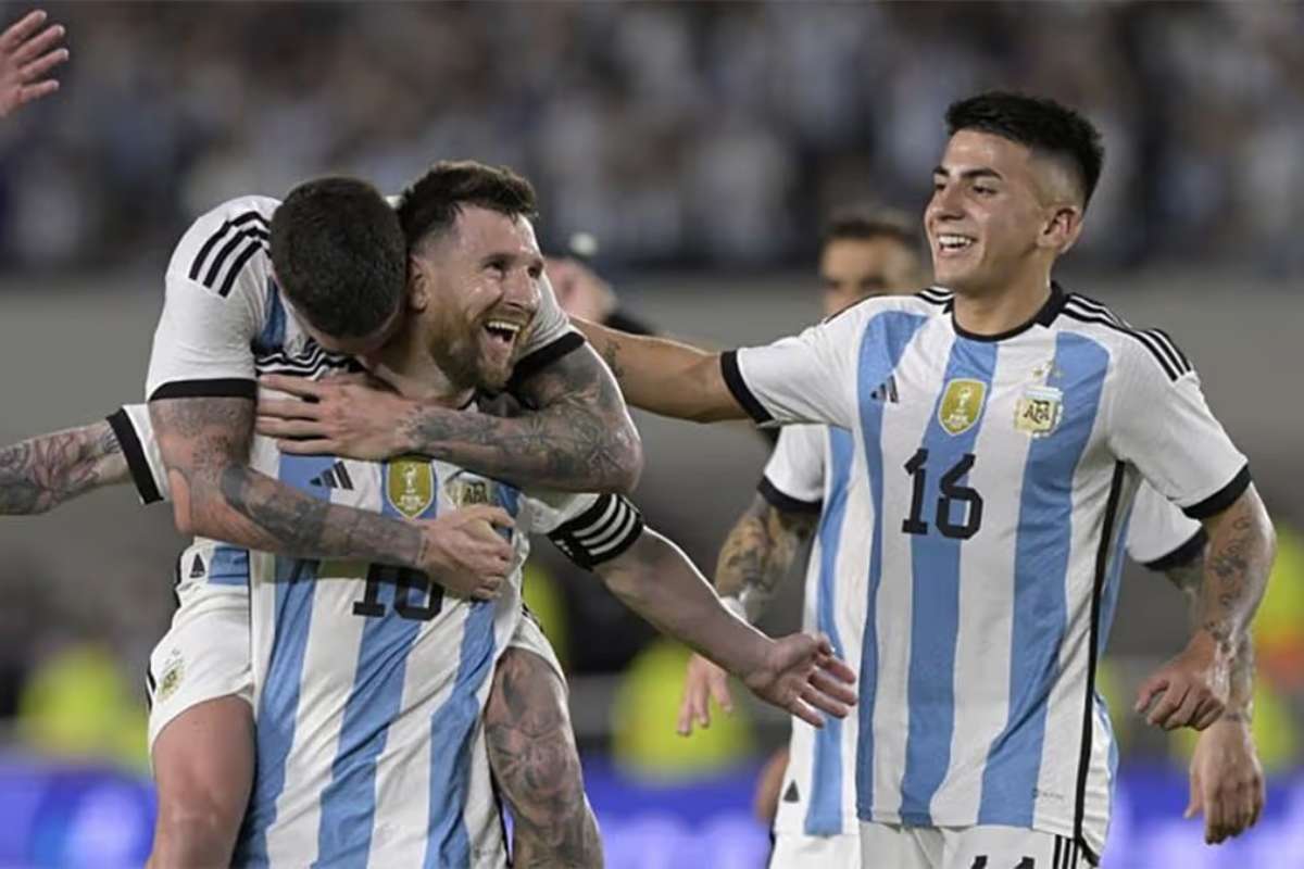 বিশ্বকাপের আগে মেসির ঝলক, অপেক্ষায় আর্জেন্টিনা