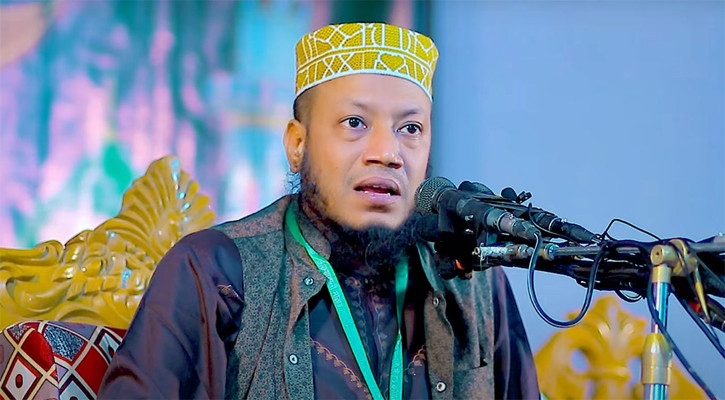 আমির হামজার বিরুদ্ধে সমন জারি করল আদালত