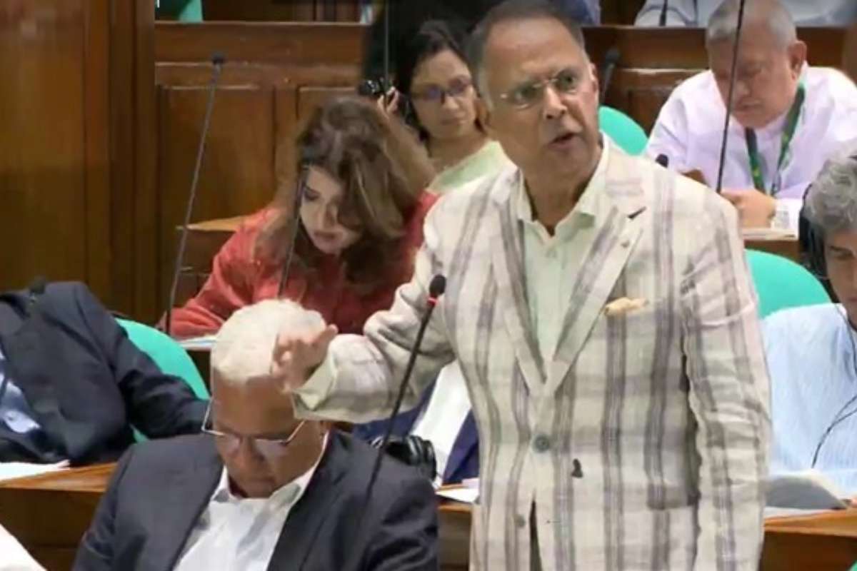 আদানি গ্রুপের সঙ্গে করা বিদ্যুৎ চুক্তি এখন গলার কাঁটা: বিদ্যুৎ মন্ত্রী