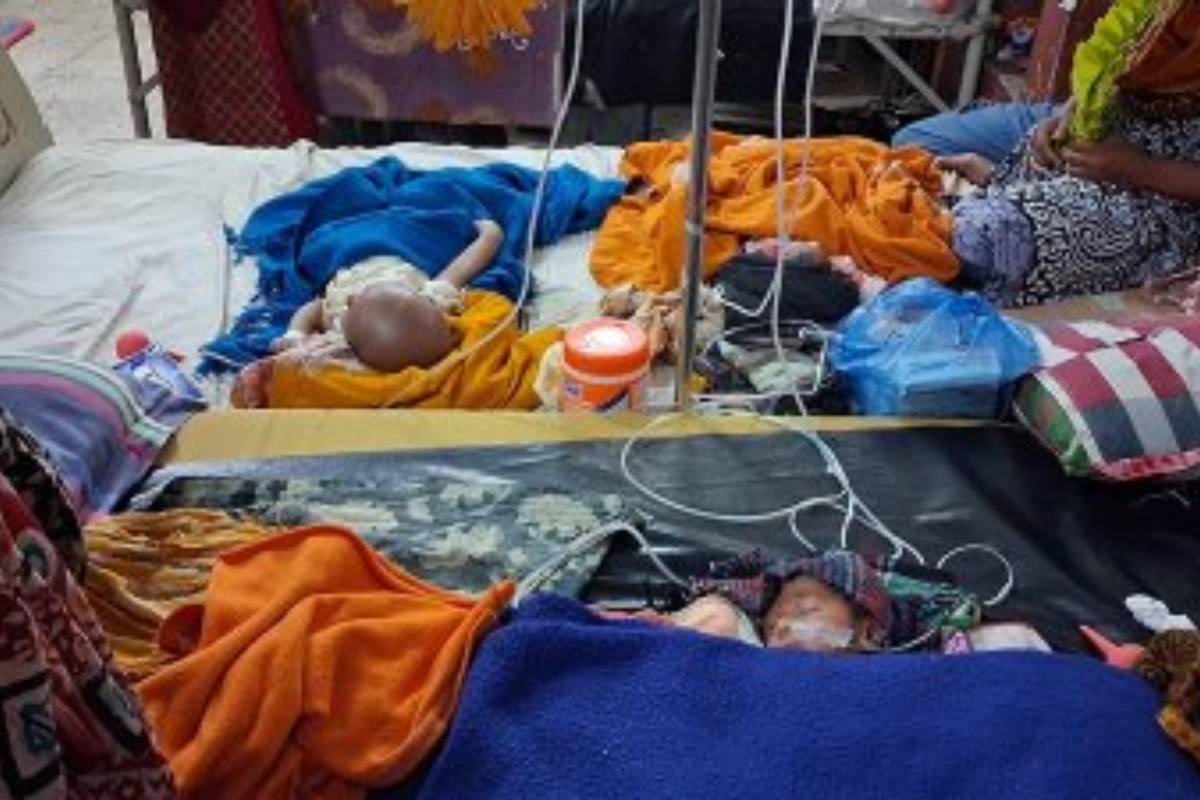 রংপুরে হামের প্রাদুর্ভাব ভ/য়ঙ্কর পর্যায়ে, বাড়ছে শিশু মৃত্যু