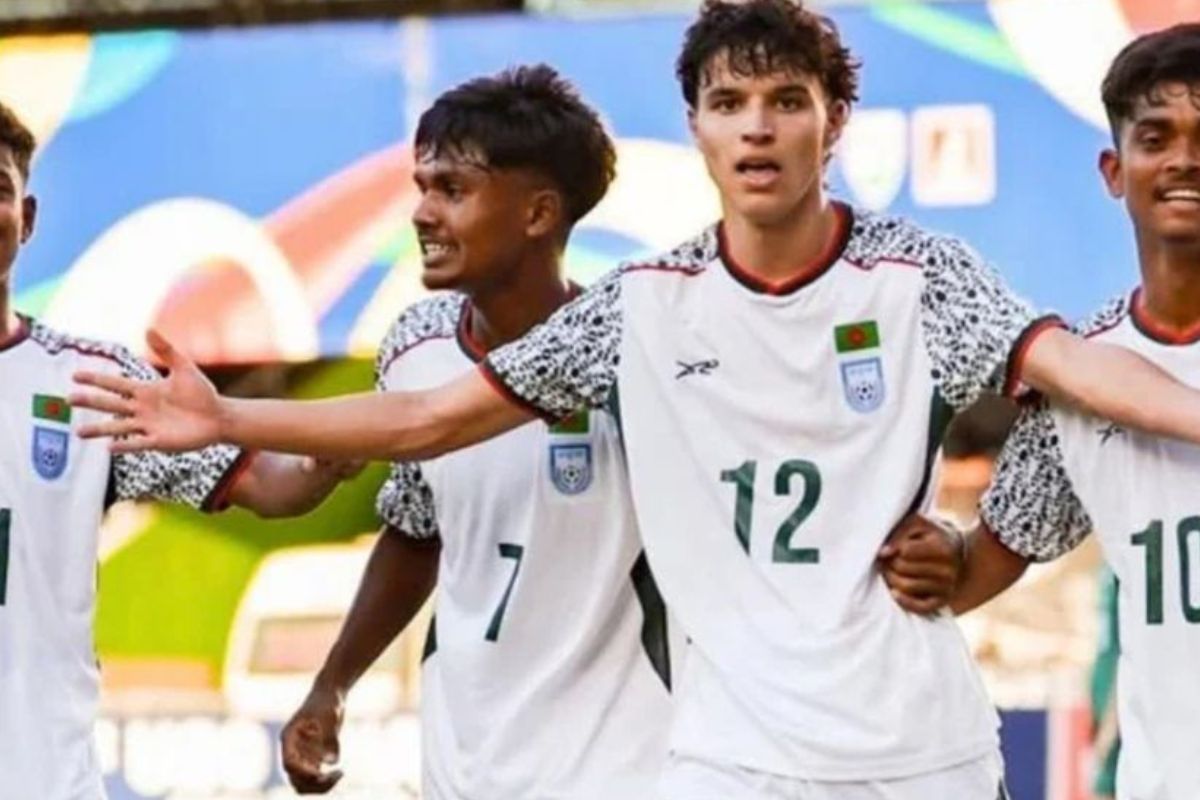 ভারতকে হারিয়ে ইতিহাস গড়ে সাফ চ্যাম্পিয়ন বাংলাদেশ