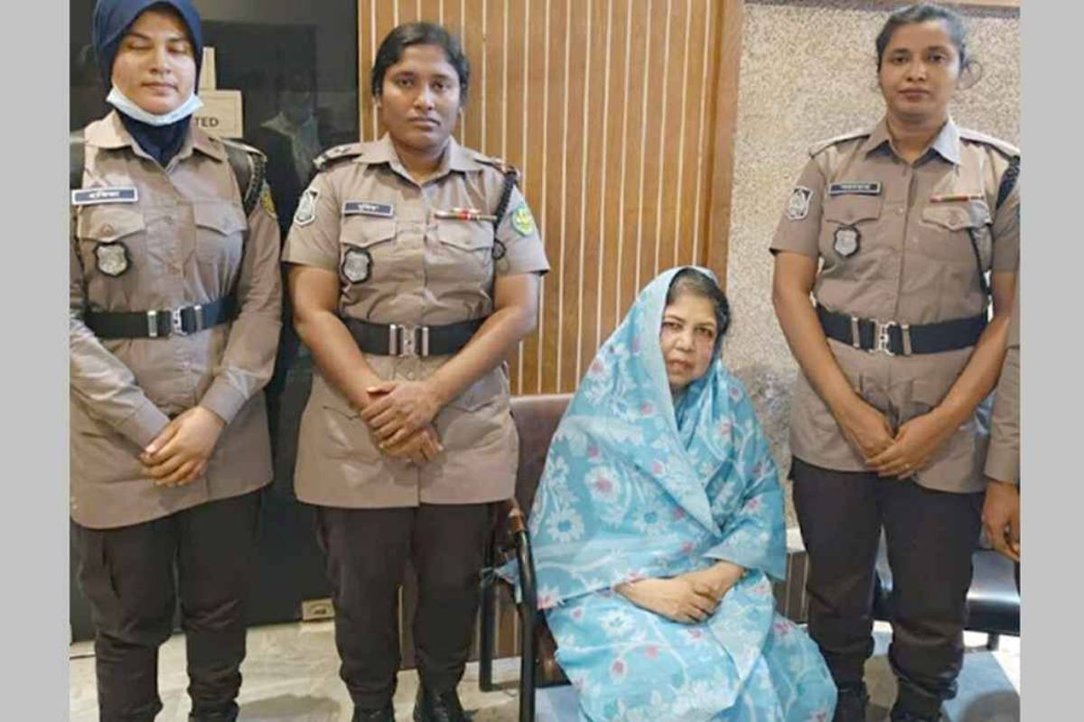 সাবেক স্পিকার শিরীন শারমিন চৌধুরি গ্রেপ্তার
