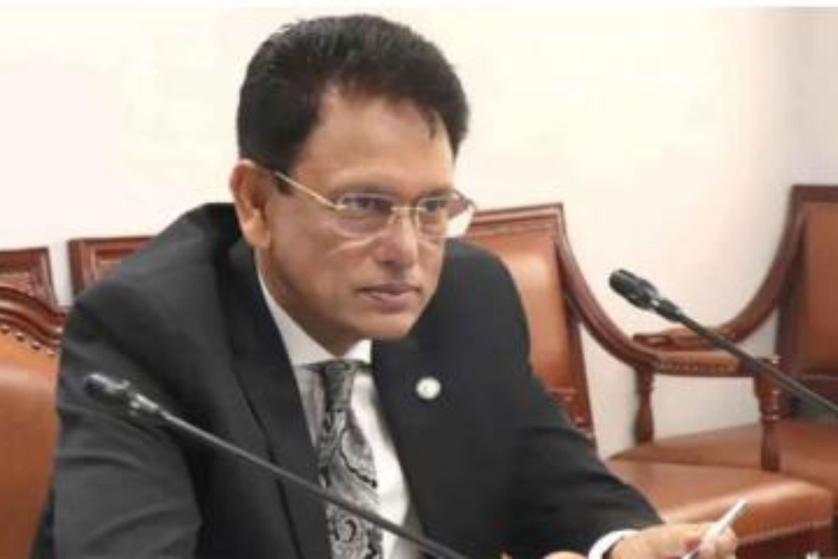 অনলাইন-অফলাইন ক্লাস নিয়ে নতুন সিদ্ধান্ত শিক্ষামন্ত্রীর