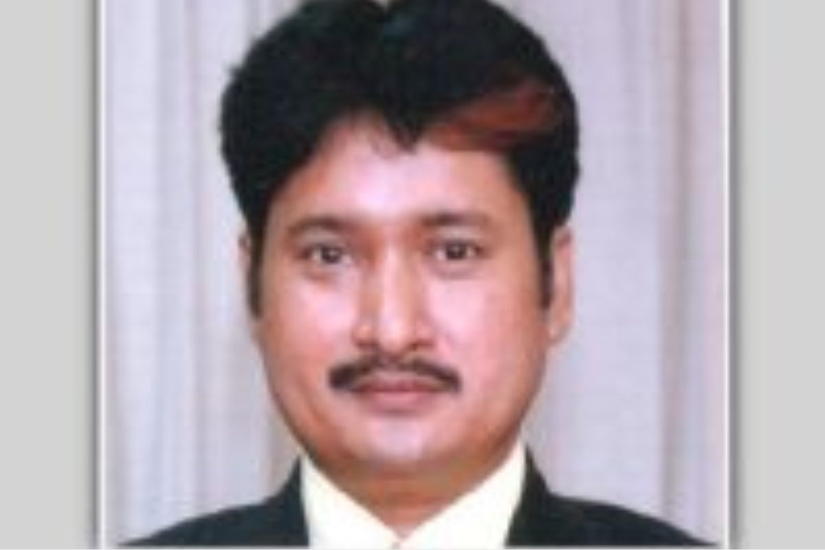 শিক্ষামন্ত্রীর পিএস পদ ছাড়লেন অধ্যাপক সোহেল