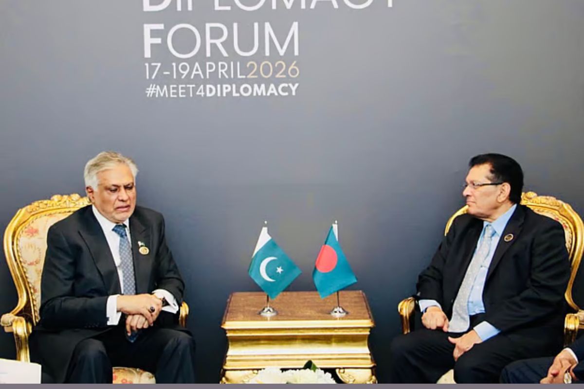 মধ্যপ্রাচ্য সংকটে মধ্যস্থতার জন্য পাকিস্তানকে ধন্যবাদ জানাল বাংলাদেশ