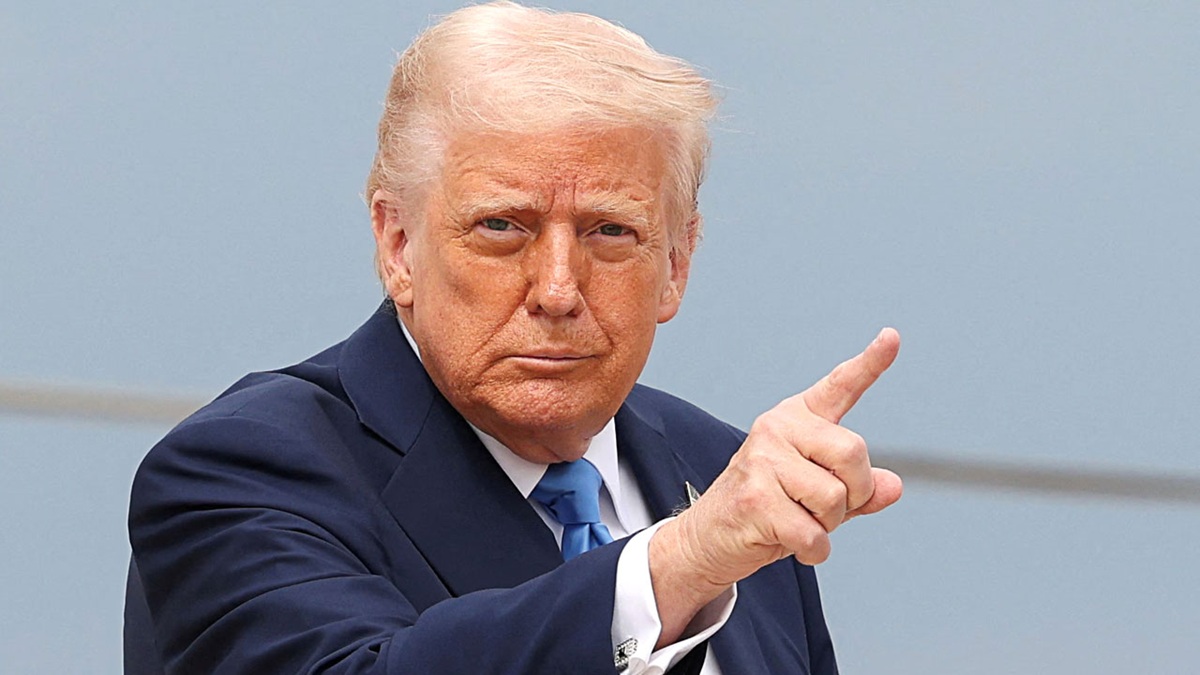 ট্রাম্পকে ঘিরে নতুন বিতর্ক