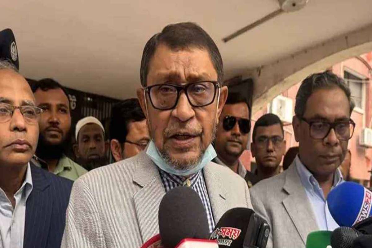 দেশব্যাপী হাম-রুবেলার টিকাদান কর্মসূচির উদ্বোধন করলেন স্বাস্থ্যমন্ত্রী
