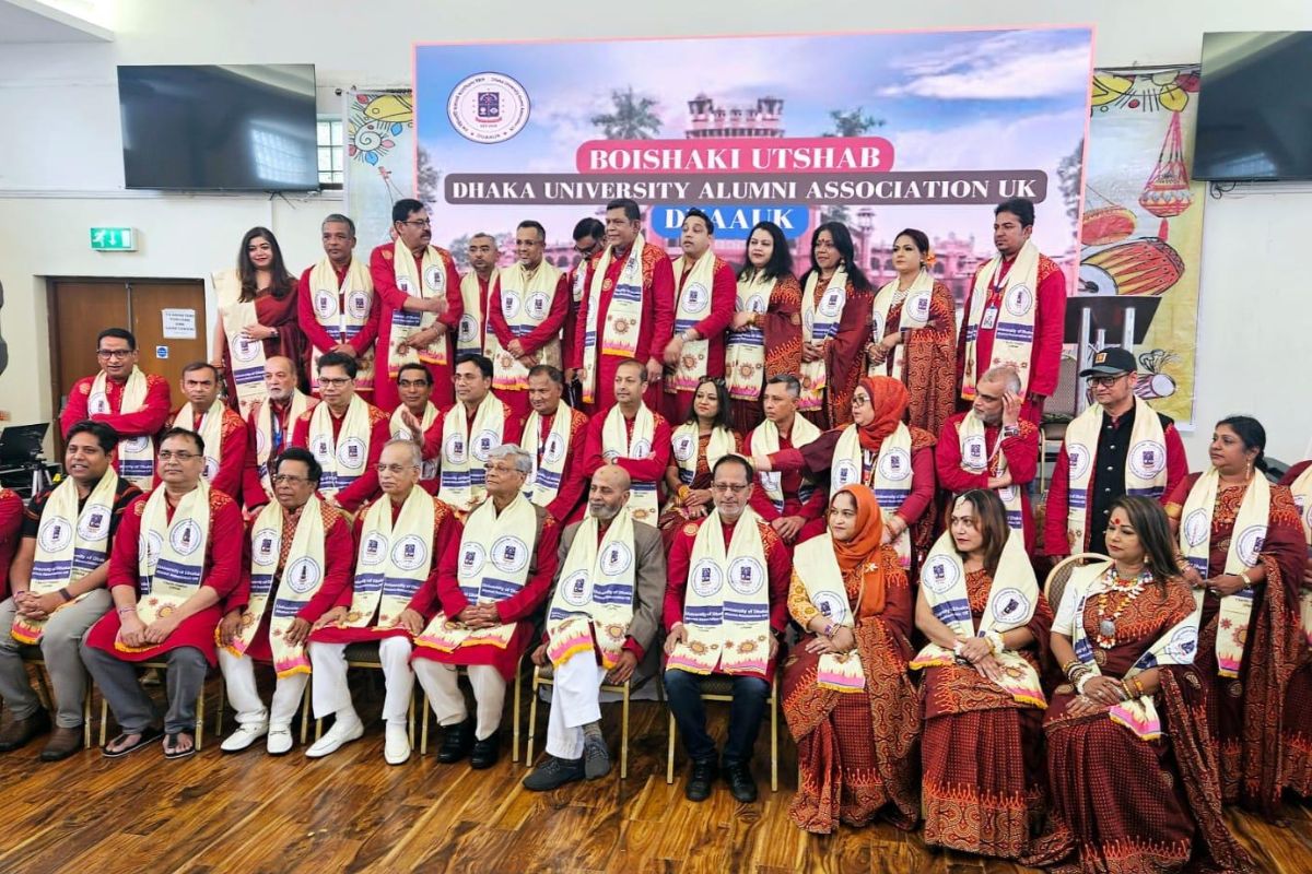 বর্ণাঢ্য আয়োজনে ঢাবি অ্যালামনাই ইউকের বর্ষবরণ ও বার্ষিক সভা অনুষ্ঠিত