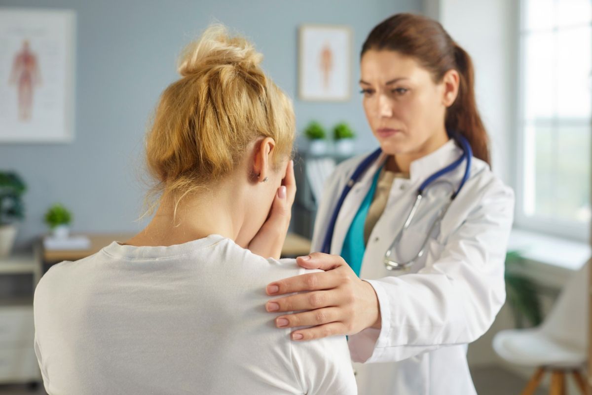 জেনে নিন যে ৫টি অভ্যাস আপনার ক্ষতি করছে