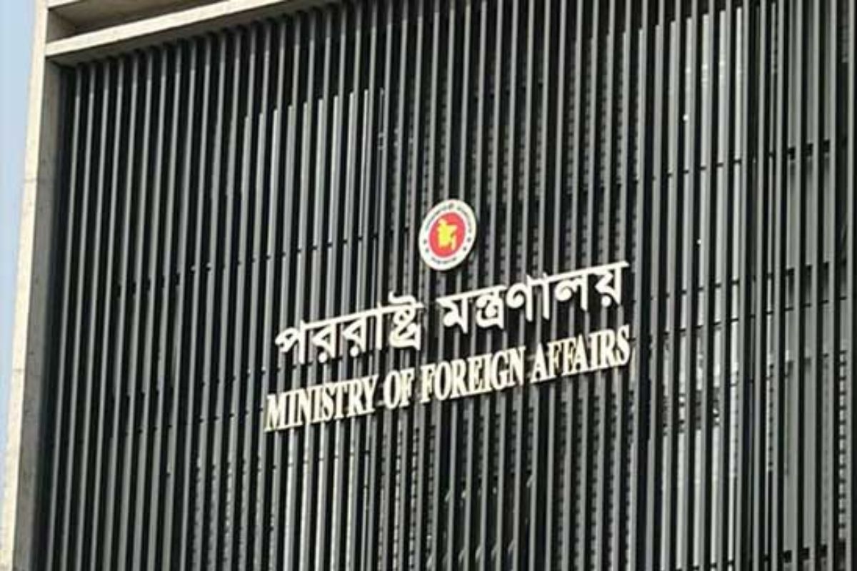 ইরানের জন্য জরুরি চিকিৎসা সহায়তা পাঠাচ্ছে বাংলাদেশ