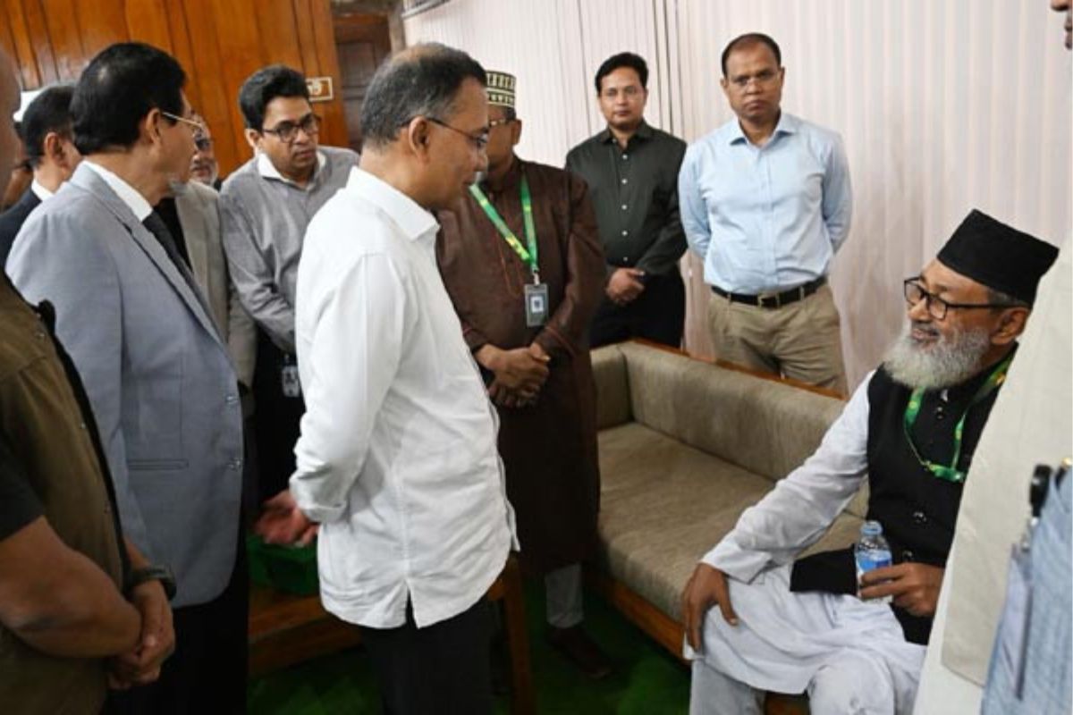 সংসদে অসুস্থ জামায়াত এমপির খোঁজ নিলেন প্রধানমন্ত্রী