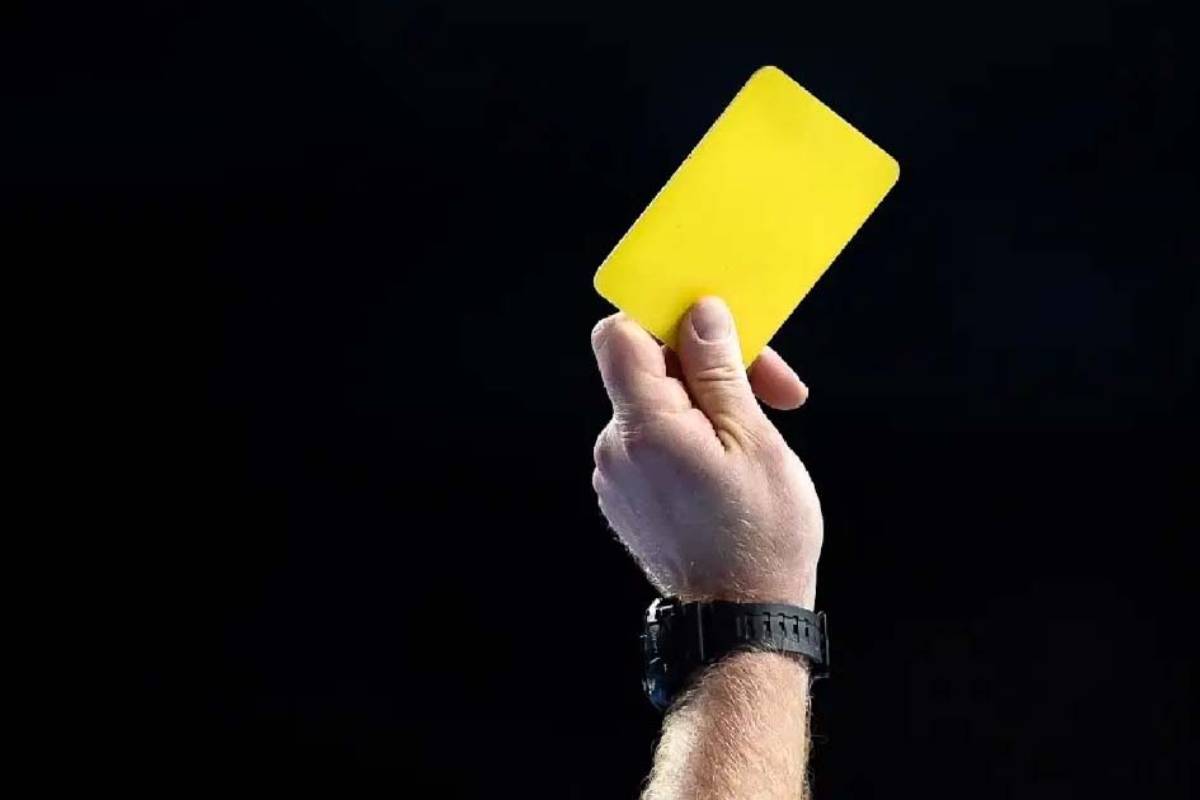 ২০২৬ বিশ্বকাপে বদলে যাচ্ছে কার্ডের আইন