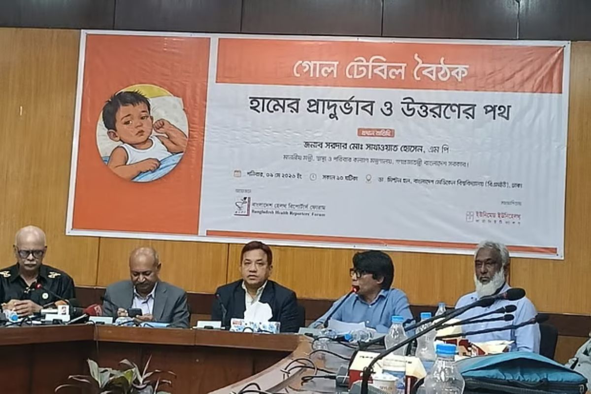 হামে শিশুমৃত্যু ও টিকা সংকট নিয়ে তদন্ত শুরু: স্বাস্থ্যসচিব