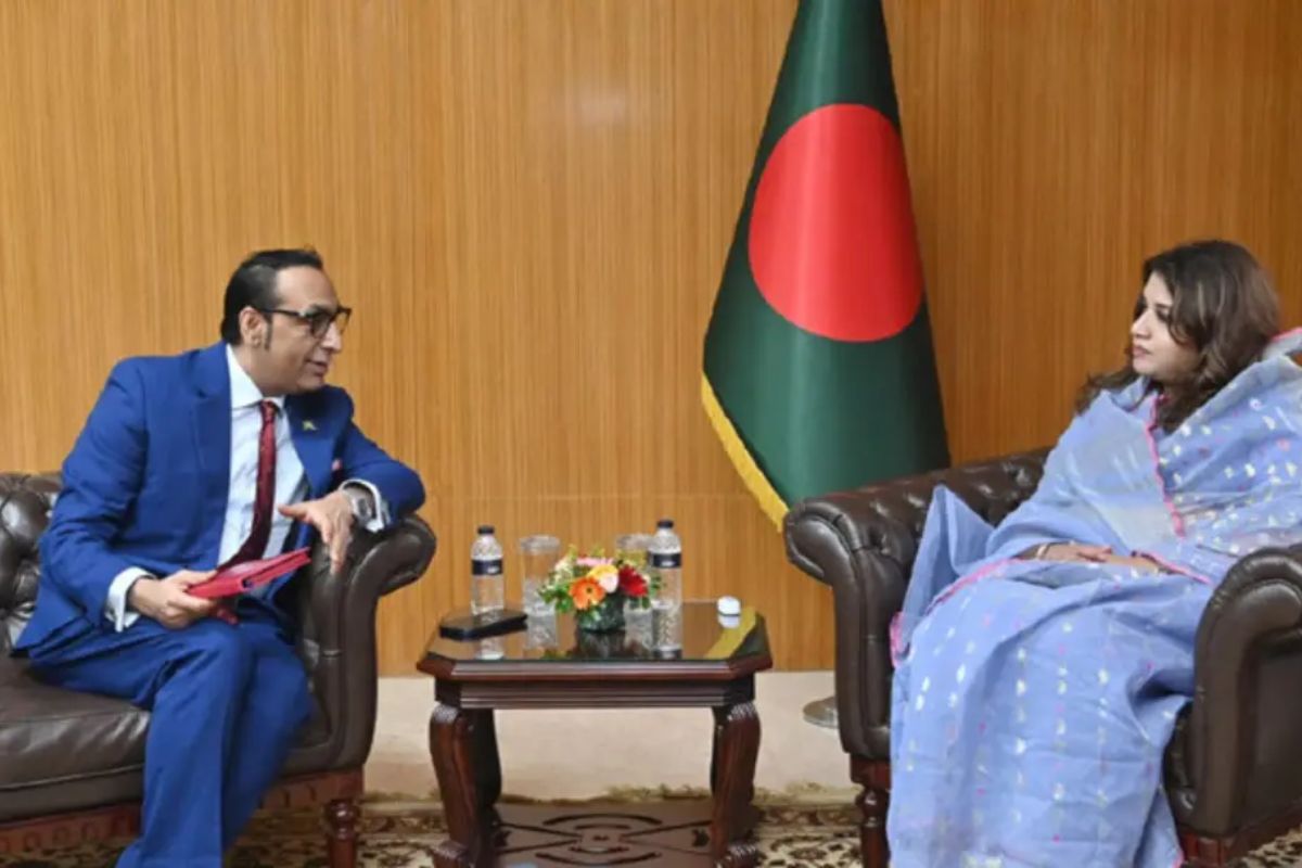 পররাষ্ট্র প্রতিমন্ত্রীর সঙ্গে ওমানের রাষ্ট্রদূতের সৌজন্য সাক্ষাৎ
