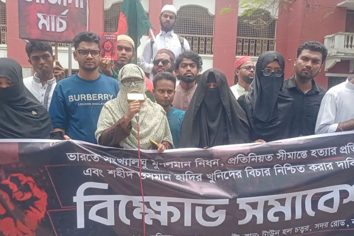 রক্তের সঙ্গে বেইমানির অভিযোগ তুললেন মাসুমা হাদি 