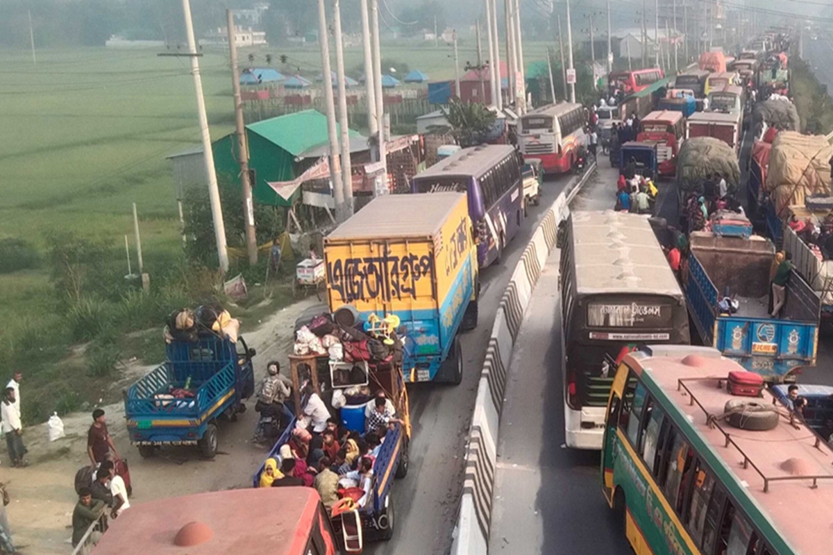 ঢাকা-টাঙ্গাইল মহাসড়কে ২২ কিলোমিটার যানজট