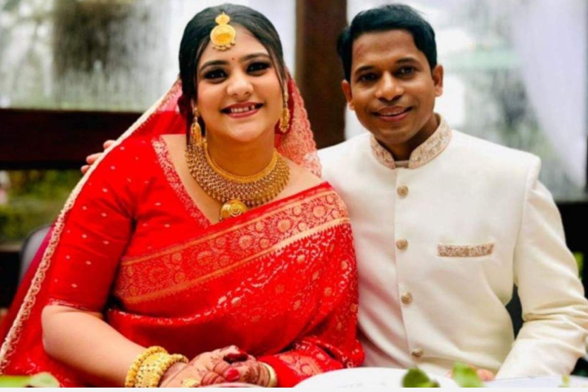 ঢাবি শিক্ষককে বিয়ে করলেন দীপ্তি চৌধুরী 