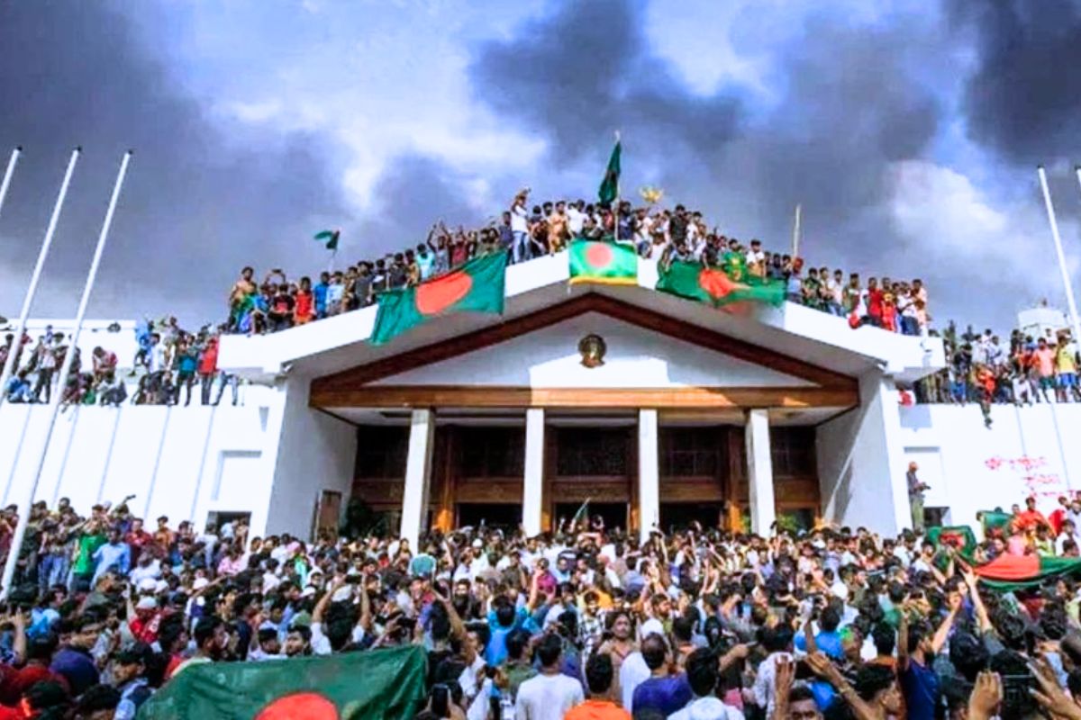 কোন জুলাইযোদ্ধা কত টাকা ভাতা পাচ্ছেন? জানালেন মন্ত্রী
