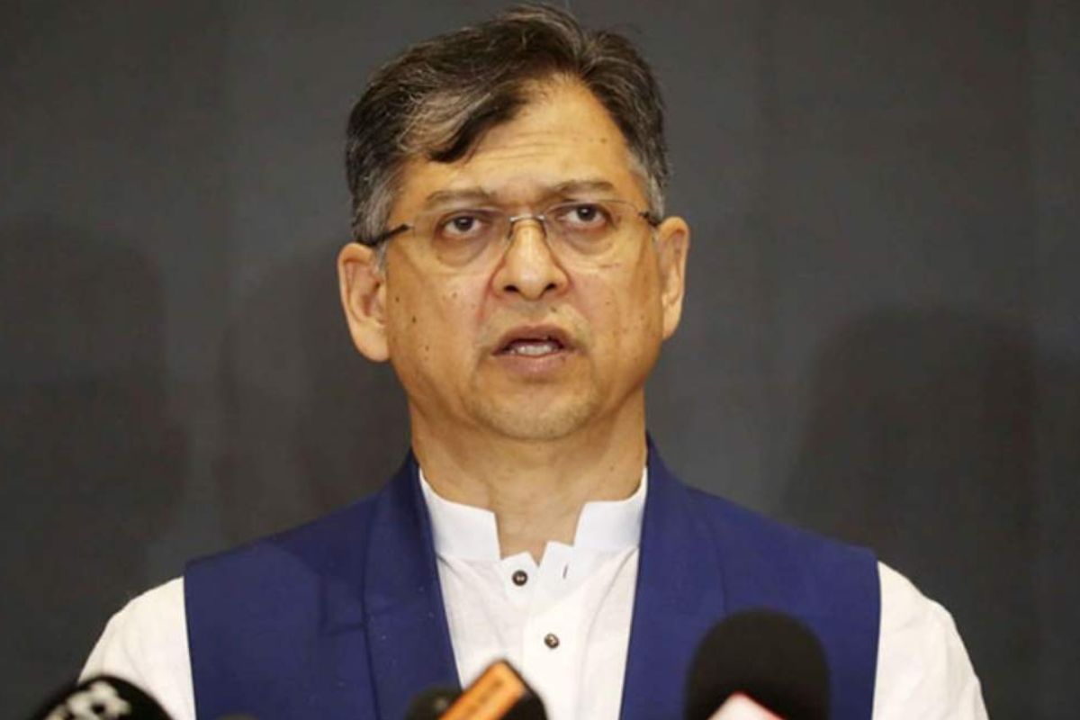 ইউএনকপস সম্মেলনে যোগ দিতে নিউইয়র্ক যাচ্ছেন স্বরাষ্ট্রমন্ত্রী