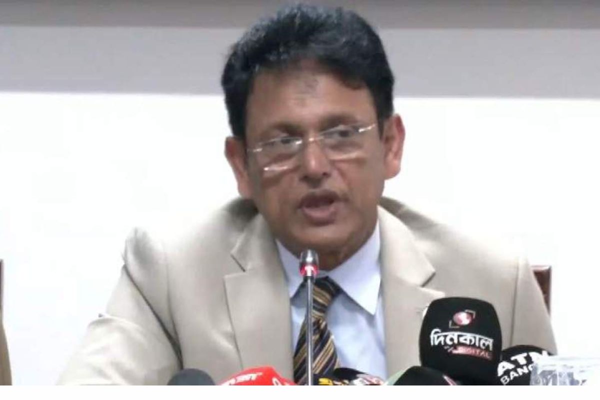 নতুন বইয়ের মানে ছাড় নয়, কড়া বার্তা শিক্ষামন্ত্রীর