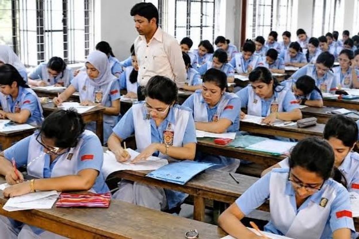 এইচএসসি ৫ বিষয়ের পরীক্ষা আবার হবে?