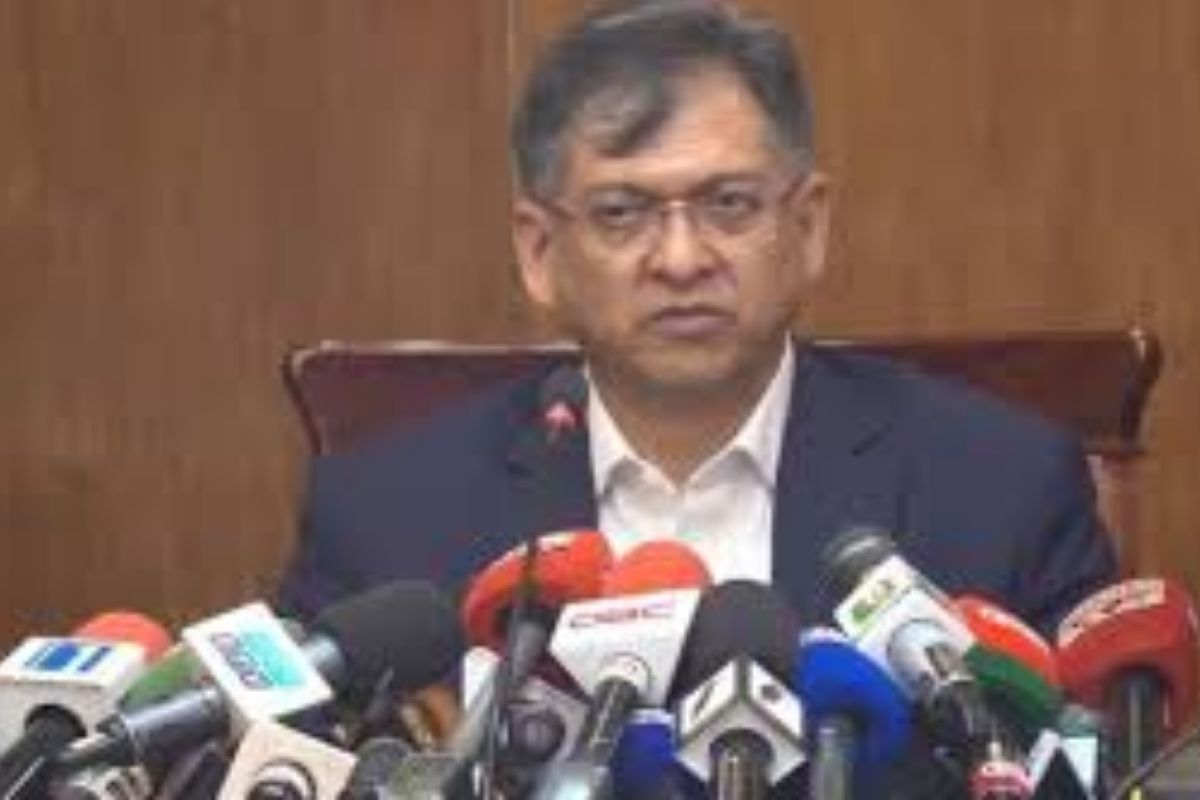 আন্দোলন করে এইচএসসি পরীক্ষা বাতিল বা অটোপাসের সুযোগ নেই: স্বরাষ্ট্রমন্ত্রী