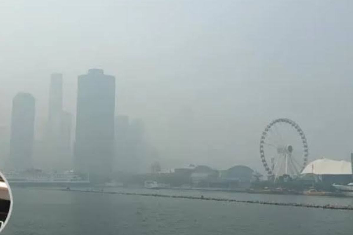 বিশ্বকাপ ফাইনালের আগে নতুন শঙ্কা, দাবানলের ধোঁয়ায় সতর্ক ফিফা