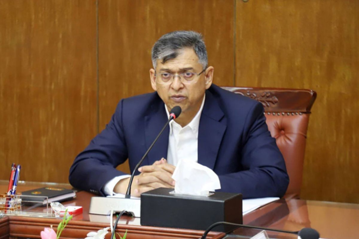 মোজাফফর হোসেনের বিচার সেনা আইনেই হবে: স্বরাষ্ট্রমন্ত্রী