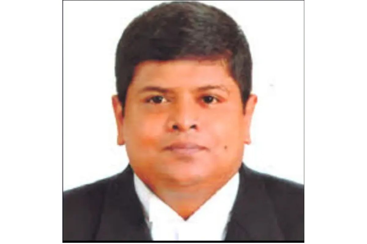 পদত্যাগ করলেন ডেপুটি অ্যাটর্নি জেনারেল