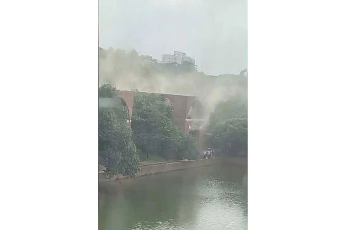 সংসদ ভবনে আগুন, তদন্ত কমিটি গঠনের নির্দেশ