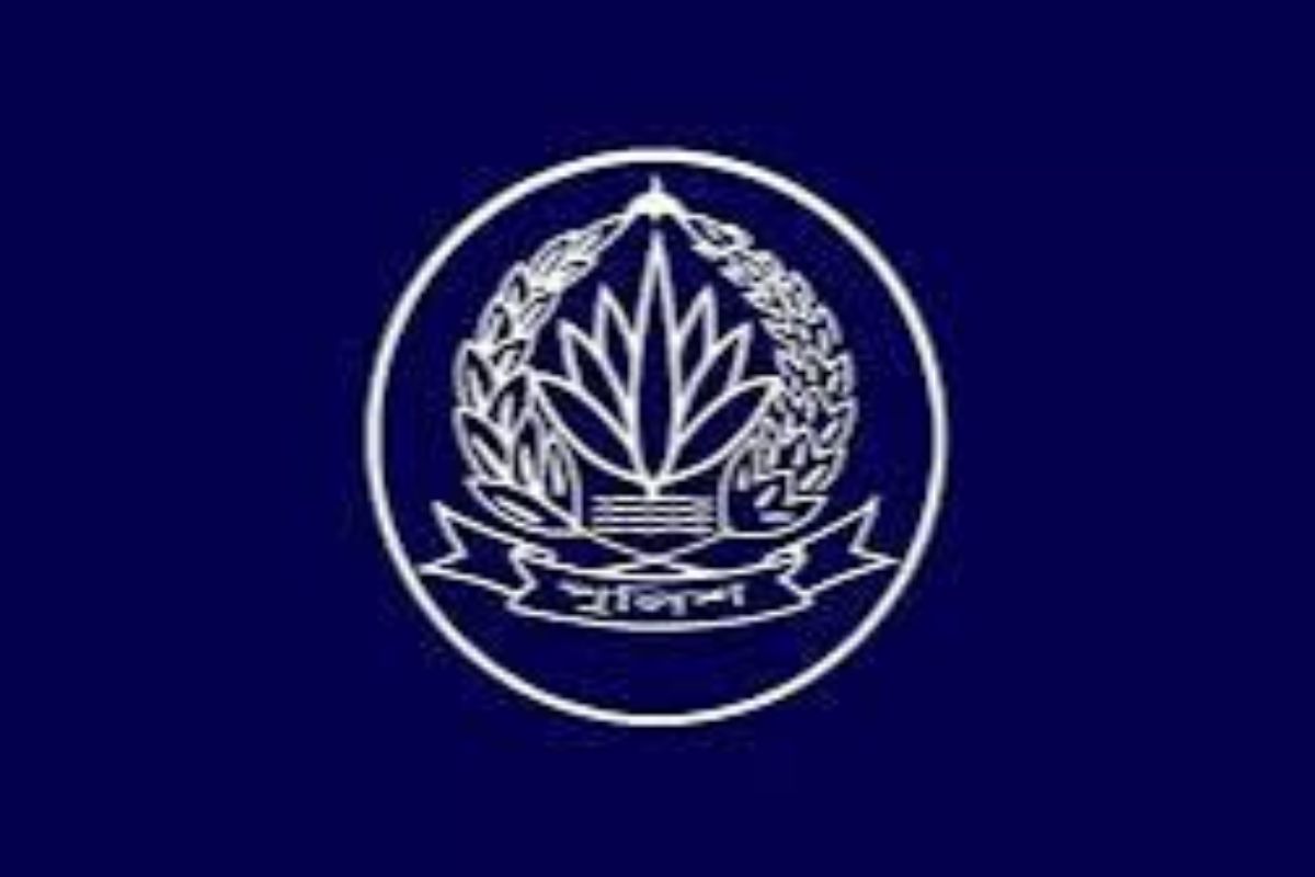 পুলিশসহ সকল সরকারি কর্মকর্তাদের উদ্দেশে সতর্কবার্তা 