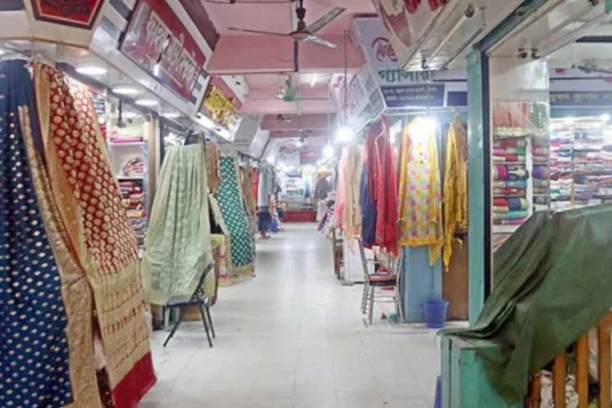 সোমবার ঢাকার যেসব মার্কেট-দোকানপাট বন্ধ