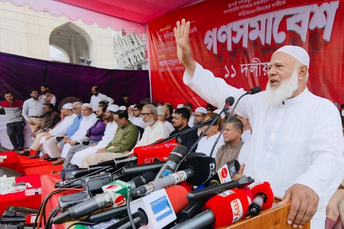 গণভোটের দাবি ছাড়তে আমাদেরকে লোভ দেখানো হয়েছে: শফিকুর রহমান 