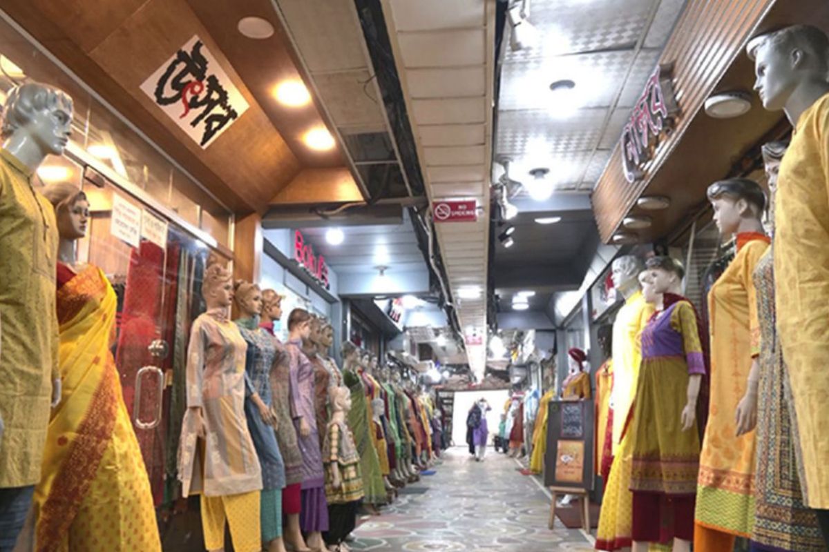 শনিবার ঢাকায় বন্ধ থাকবে যেসব মার্কেট-দোকানপাট 