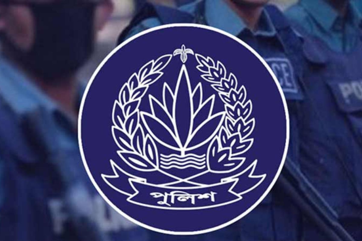 পুলিশের ১০ ঊর্ধ্বতন কর্মকর্তাকে বদলি