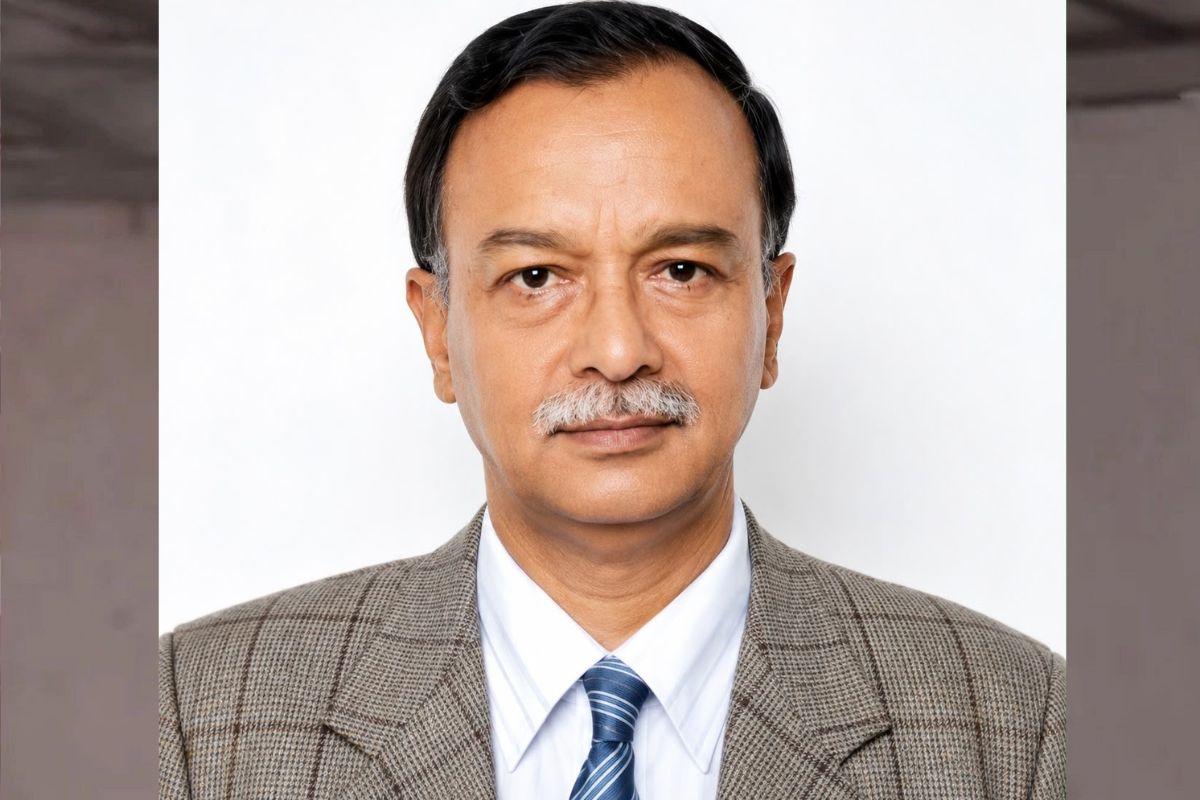 ঢাবি অবসরপ্রাপ্ত অধ্যাপক আ ব ম ফারুক আর নেই