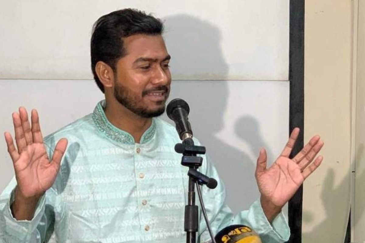 ‘রাজনৈতিক ঐকমত্য করে জামায়াত-শিবিরকে নিষিদ্ধ করতে হবে’