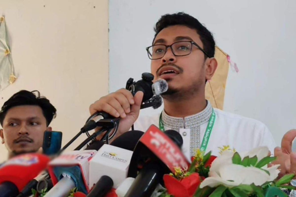 ১১ মাসে ডাকসু যা করেছে, ১০৫ বছরেও হয়নি: সাদিক