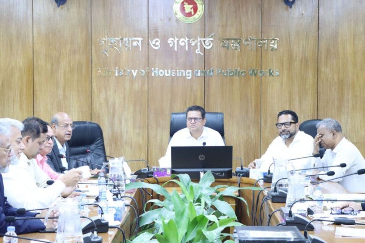ভবন নির্মাণে আইন না মানলে ছাড় নয়: গৃহায়নমন্ত্রী