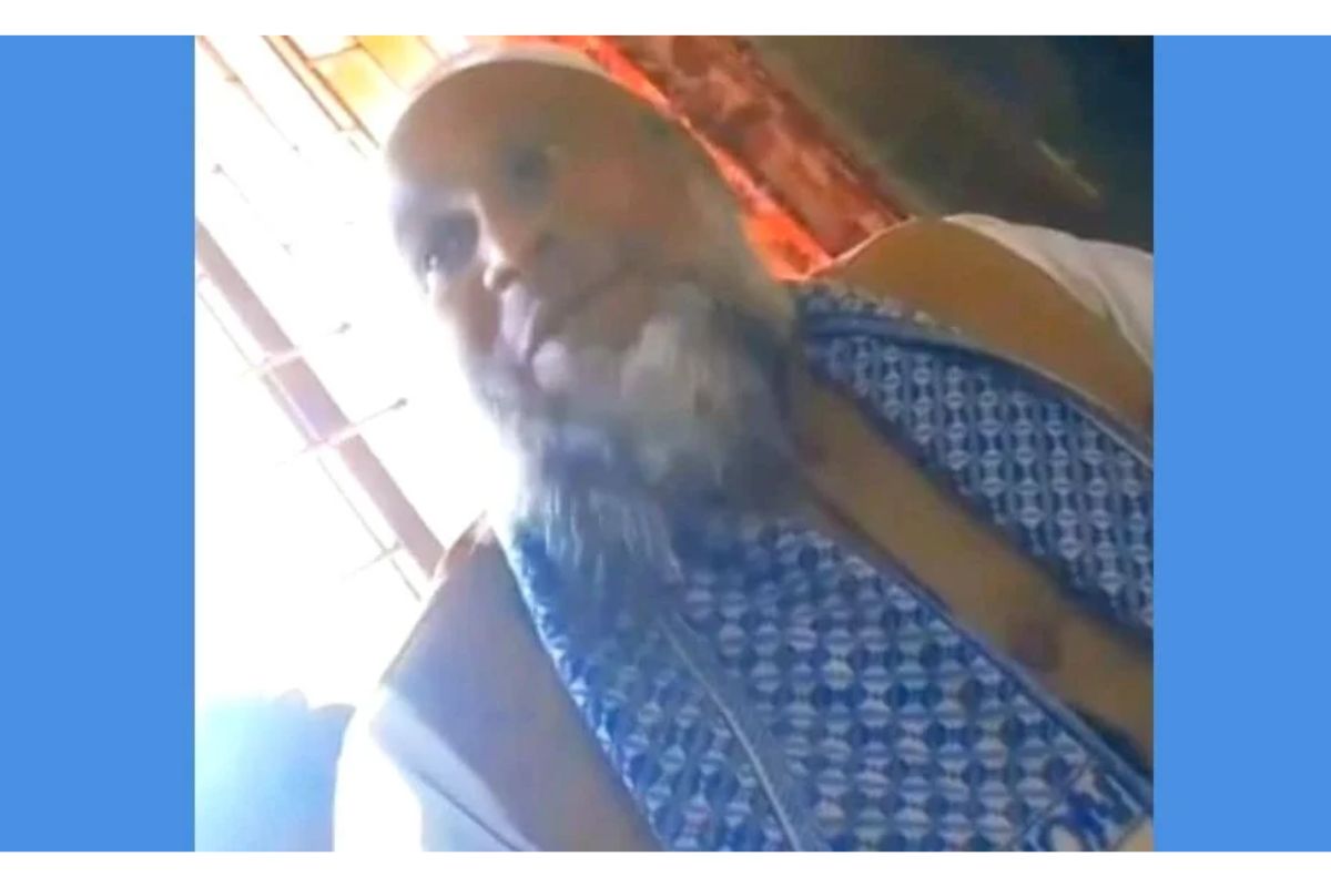 ঘুস নেওয়ার অভিযোগের ভিডিও ভাইরাল, যা বললেন প্রধান শিক্ষক