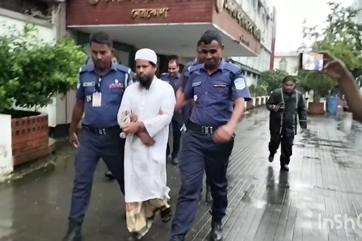ডিএনএ পরীক্ষায় মিল, মাদ্রাসাশিক্ষকসহ দুজনের বিরুদ্ধে চার্জশিট