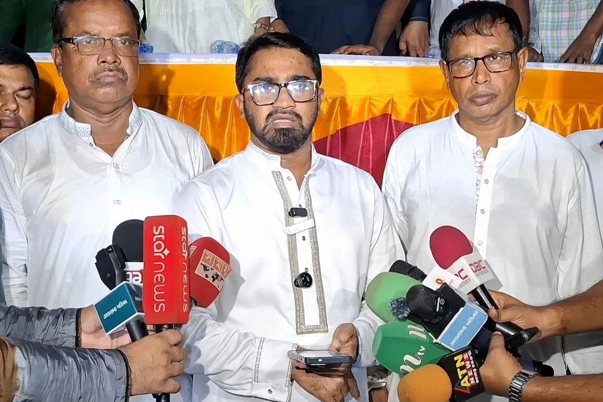 আওয়ামী লীগ ফেরার পথ তৈরি করছে জামায়াত-এনসিপি: রাশেদ