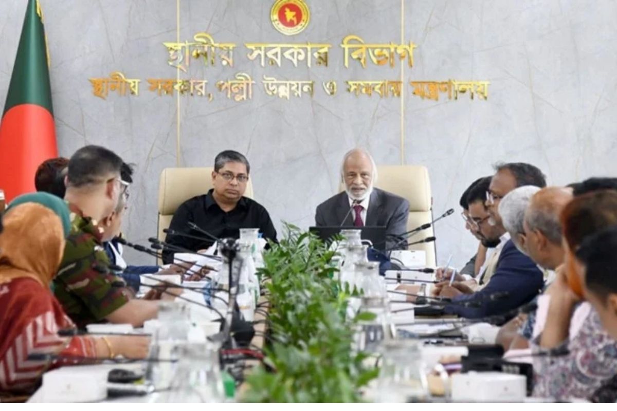 ডেঙ্গু নিয়ন্ত্রণে লার্ভার উৎস ধ্বংসে সর্বোচ্চ গুরুত্ব: স্থানীয় সরকারমন্ত্রী