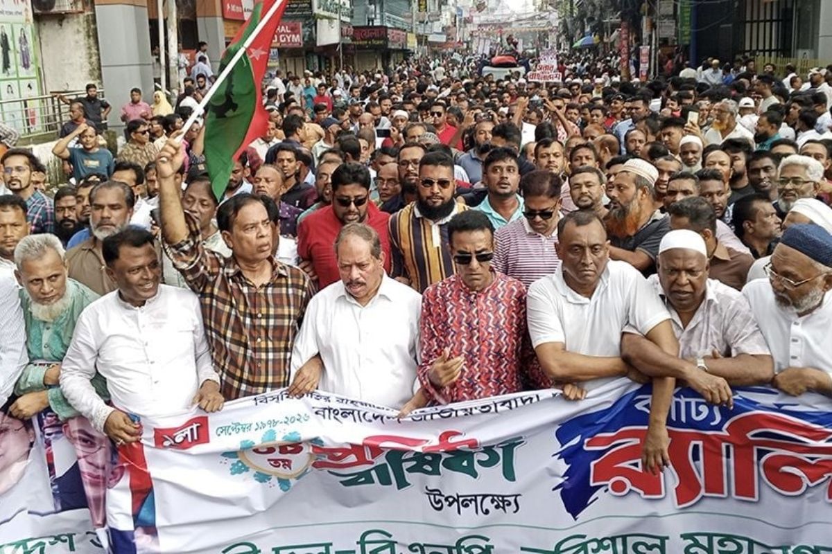 বরিশালে পৃথক র‌্যালি-সমাবেশে বিএনপির প্রতিষ্ঠাবার্ষিকী পালন