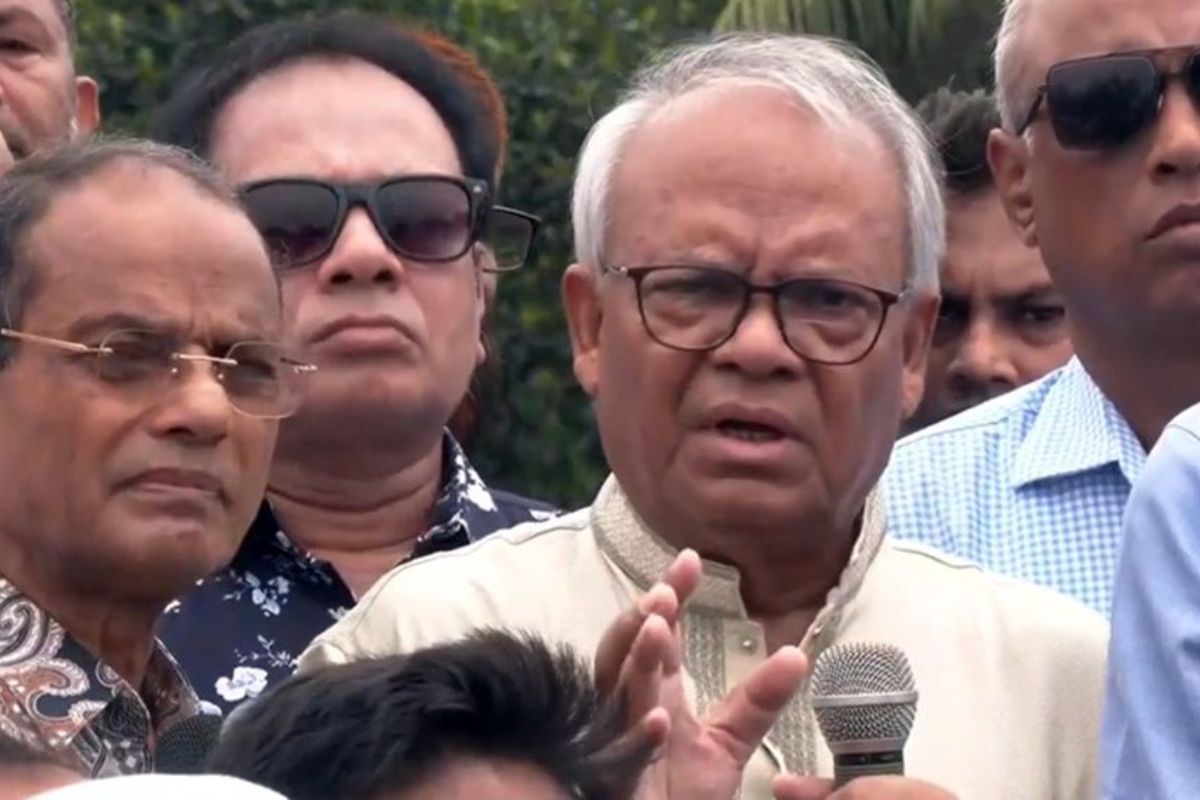 দেড় সপ্তাহের মধ্যে গ্যাস-বিদ্যুৎ সংকট কাটবে: রিজভী