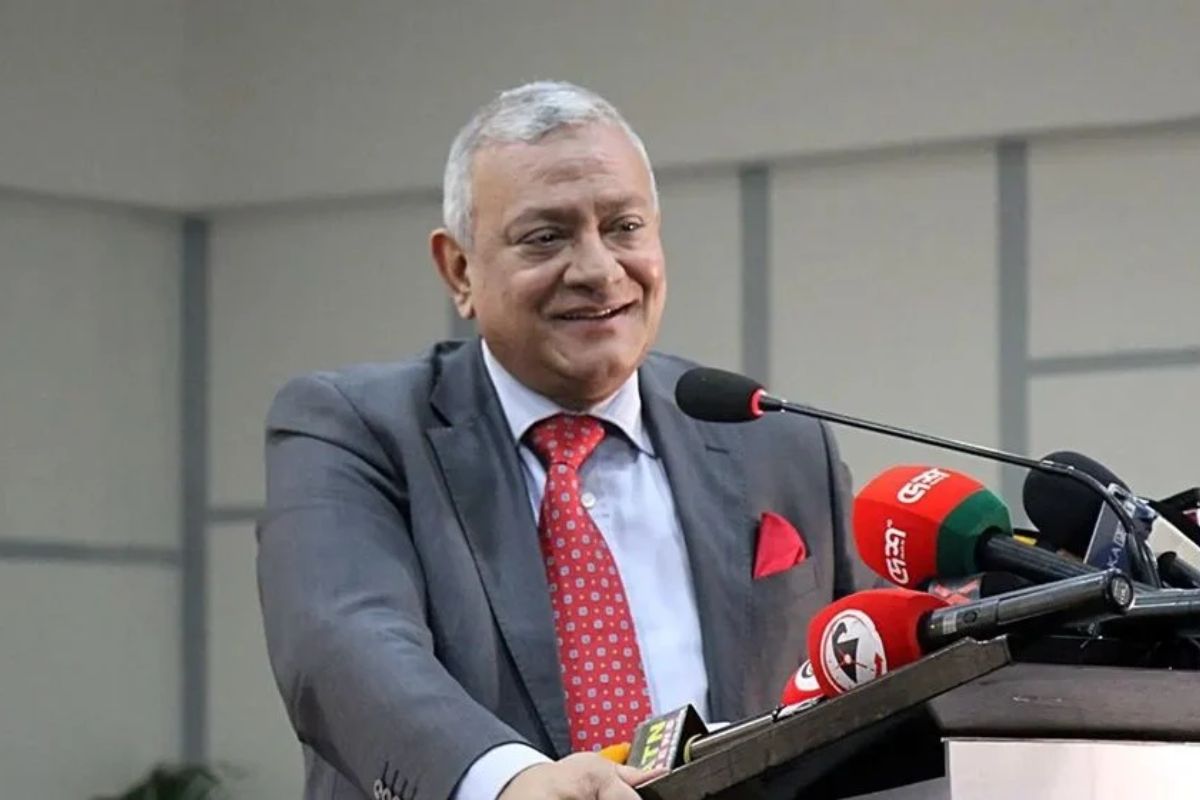 ভূমি মন্ত্রণালয়-সম্পর্কিত সংসদীয় কমিটির সভাপতি নাসের রহমান